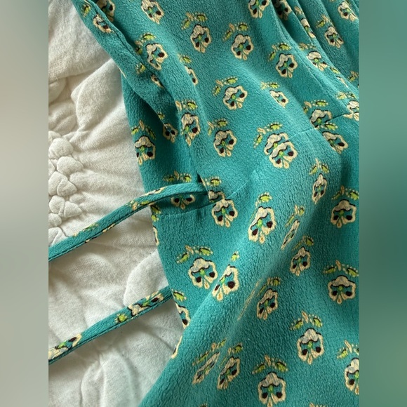 Rolla’s Wrap Dress - Picture 4 of 7